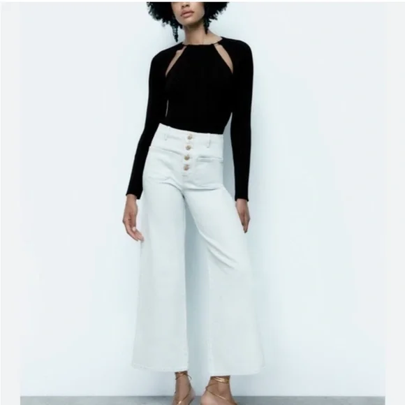 Zara wide leg jeans with gold buttons - Picture 2 of 9